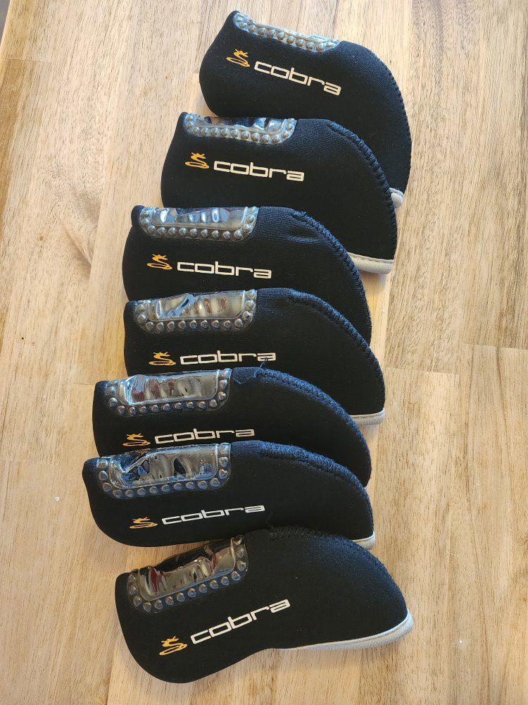 iron golf covers (Cobra)