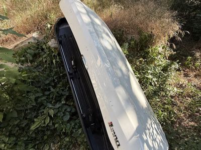 Inno Wedge 660 rooftop cargo box