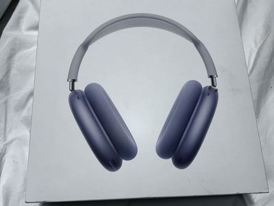 Apple AirPods Max 2 Over-Ear Headphones with Smart Case (USB-C)