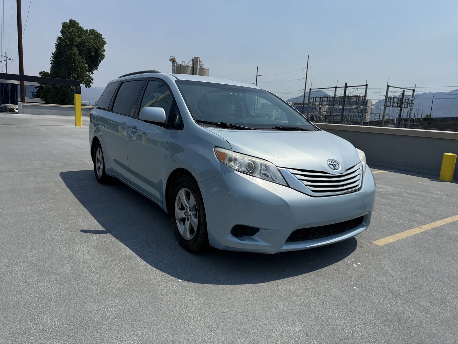 2015 Toyota Sienna LE
