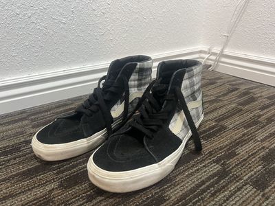 Mens vans high top black checkered size 9