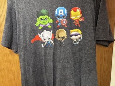 Marvel Avengers Chibi Graphic T-Shirt - Men's Gray Short Sleeve, Size L (42/44)