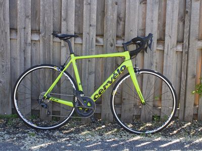 2018 Cervelo R3 carbon fiber road bike 56 cm