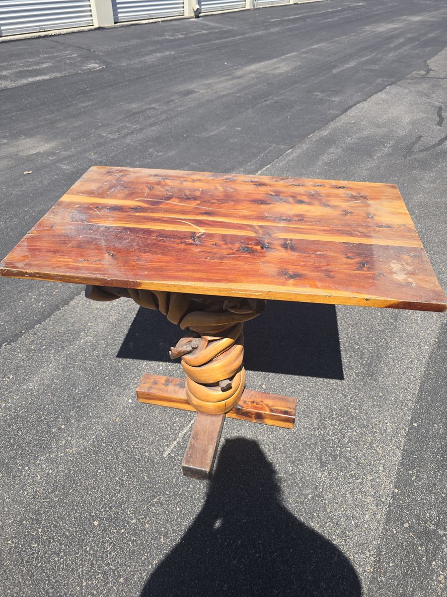 Tree root table