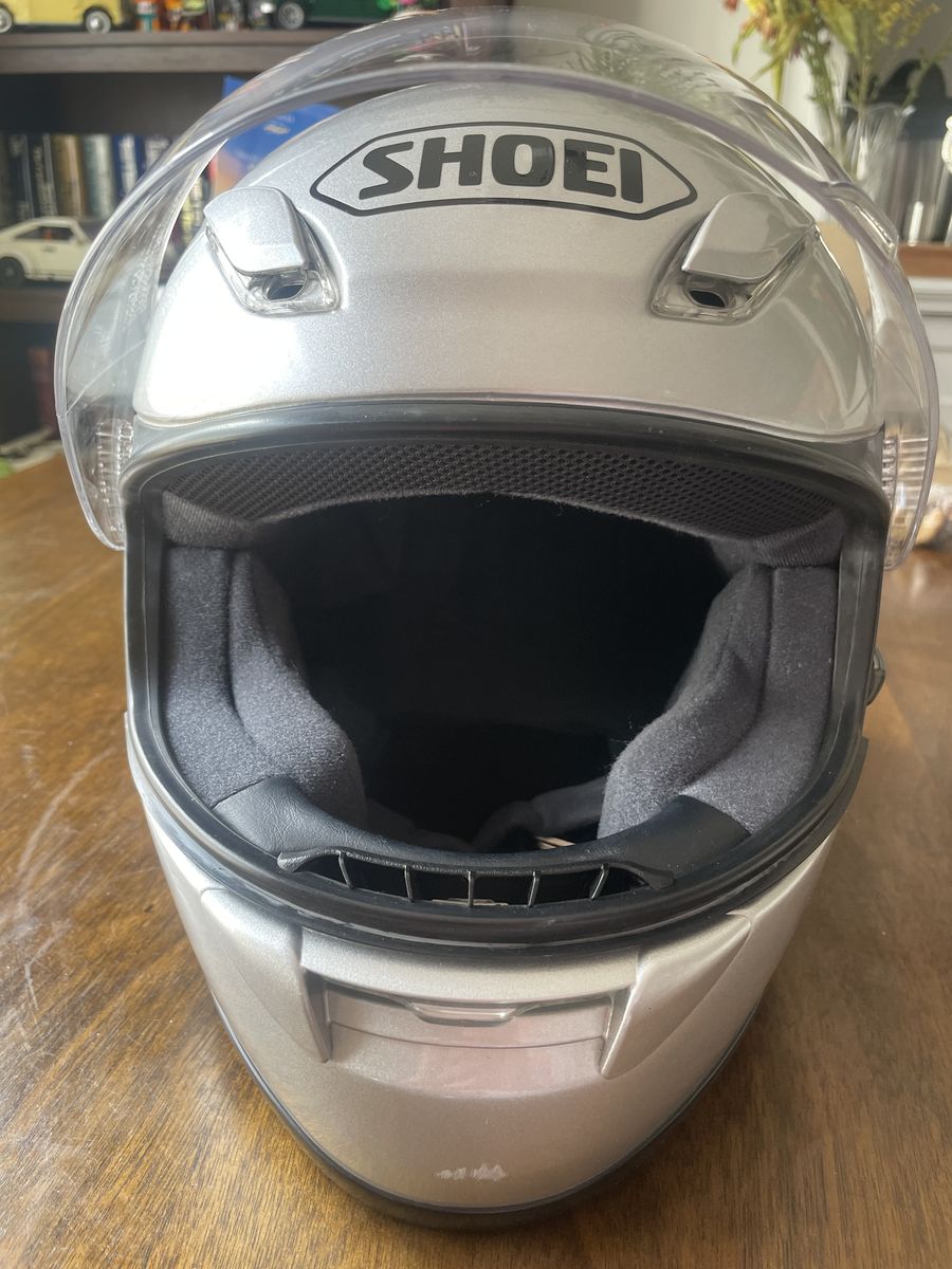 Shoei RF-1000 Motorcycle Helmet
