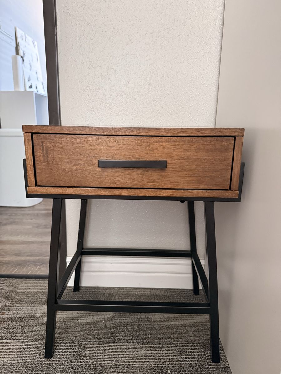 Modern Wood & Metal Nightstand / End Table with Single Drawer - Excellent Condition