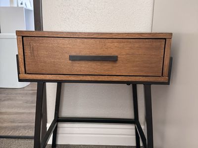 Modern Wood & Metal Nightstand / End Table with Single Drawer - Excellent Condition