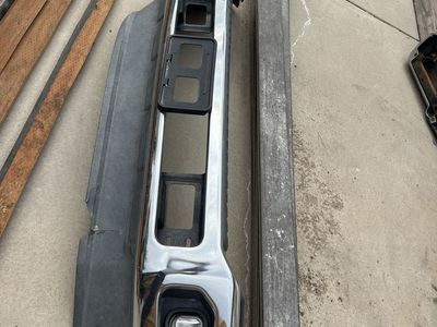 Chrome Front Bumper Assembly with Fog Light and License Plate Bracket