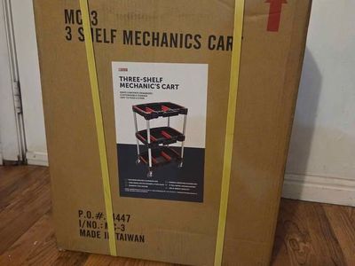 Luxor MC-3 Mechanic's Three-Shelf Cart