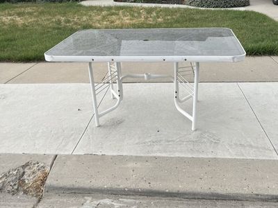 Glass Outdoor table