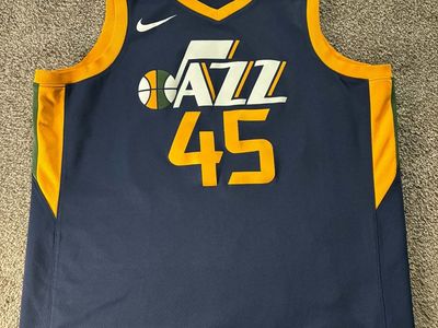 Nike Utah Jazz Donovan Mitchell #45 Navy Blue Basketball Jersey - Men's XL