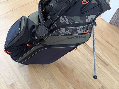 OGIO WOODĒ Stand/Hybrid Golf Bag Camo Pattern