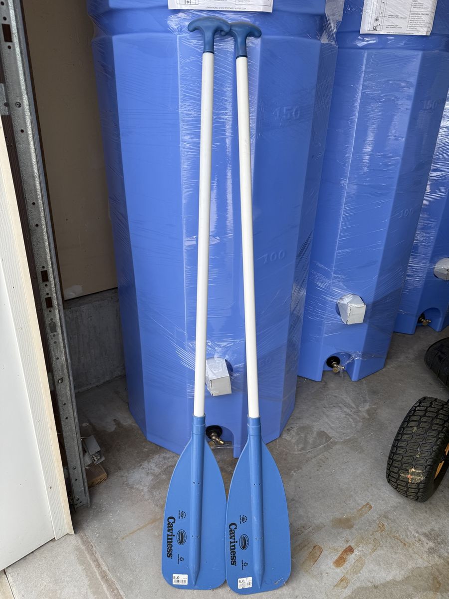 2 - 5' Caviness Paddles
