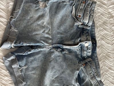 Gap Women's Distressed Denim Shorts - Size 8 / 29