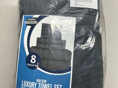 Utopia Luxury 8 Piece Towel Set