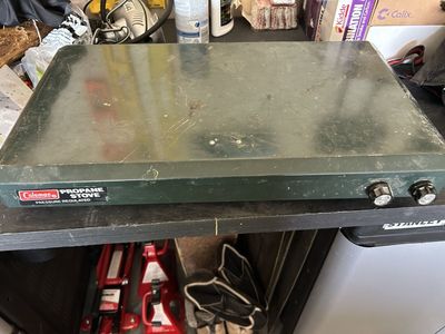 Coleman 5430-700 Propane Camp Stove 2-Burner Pressure Regulated Green