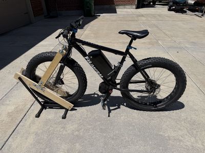 Framed Minnesota Fat Bike Electric Conversion - Large Frame, 26" Wheels, extra set 29” wheels and tires, two 17ah batteries
