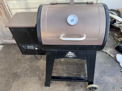 Pit Boss Smoker