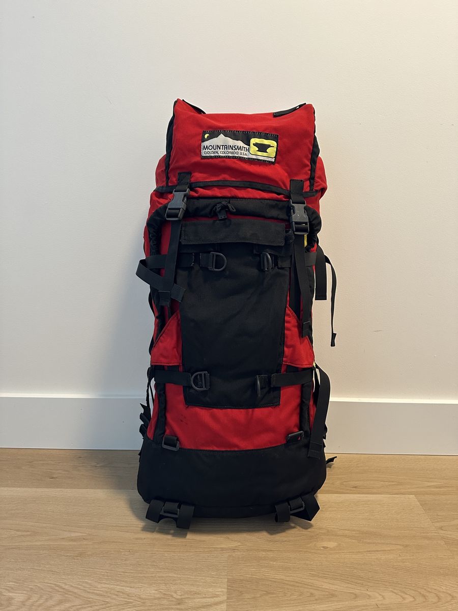 Mountainsmith camping / Hiking Backpack