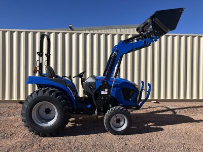 LS 226HE Tractor, Loader