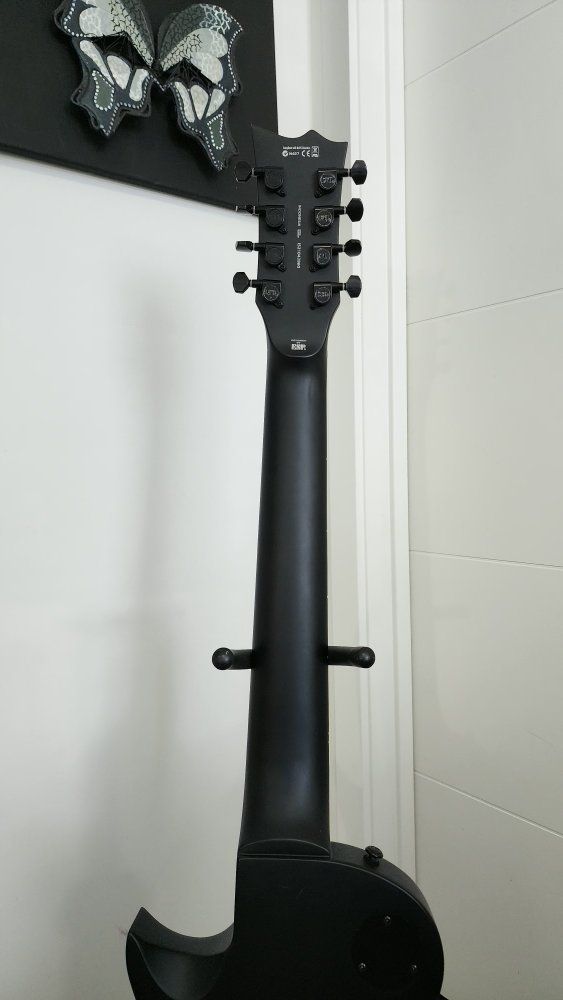 Main image 5