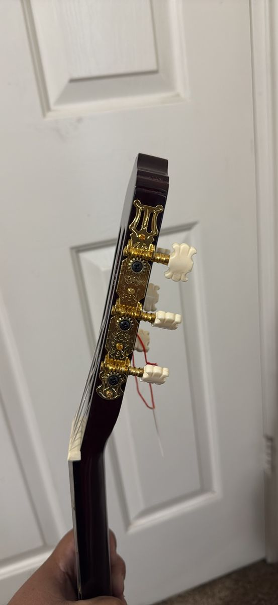 Main image 4