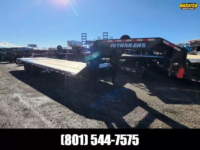 2026 PJ Trailers 28' LD GN Deckover Equipment 25.9