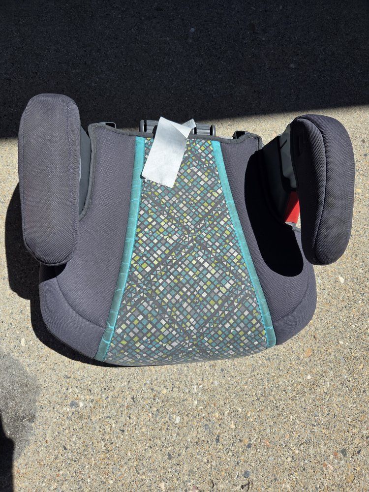 Kids Booster Seat - Gray/Teal Geometric Pattern, Portable Child Car Safety Seat