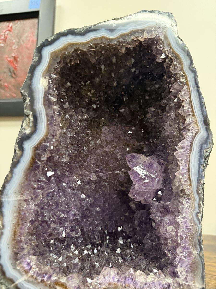 Main image 3