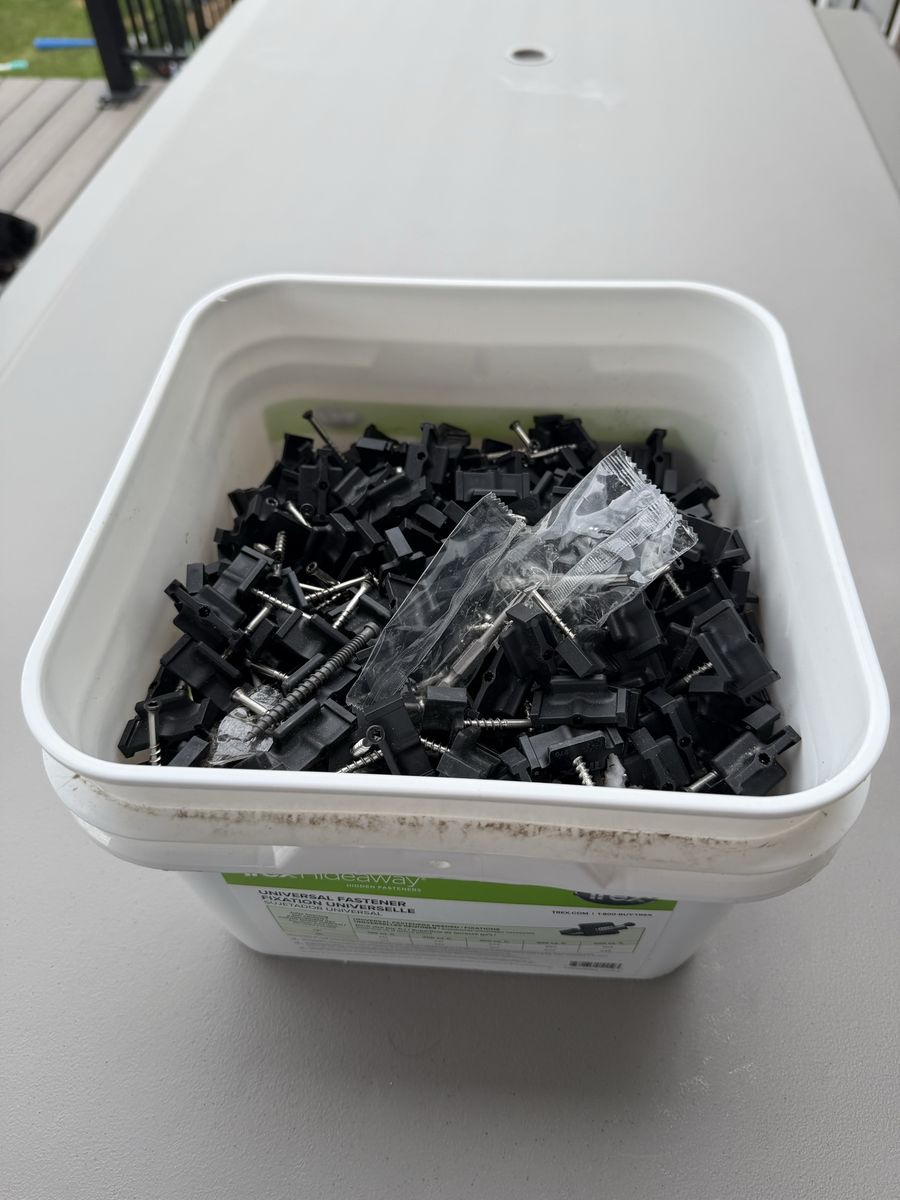 Trex Hideaway Universal Fasteners - 90% Full Bucket for Decking