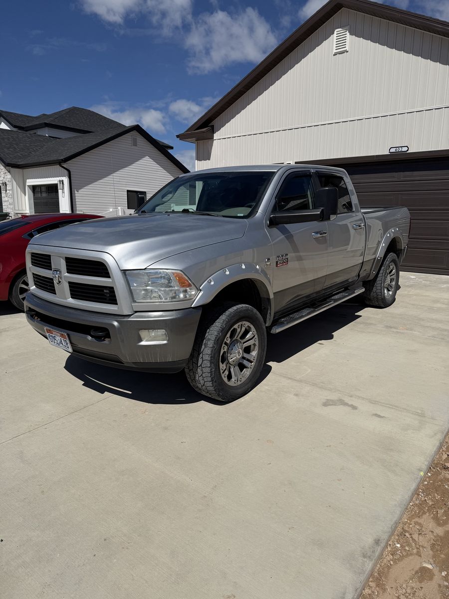 2010 Dodge Ram 2500 Laramie