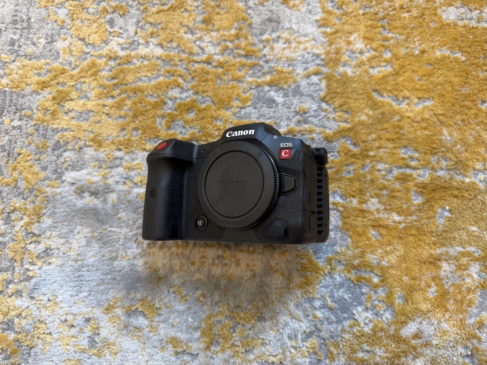Canon R5C