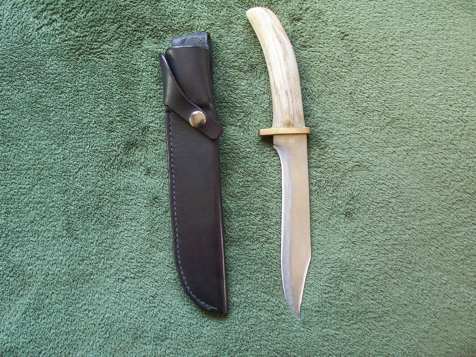 Hand Made Bowie Hunting, Mountain Man 6.75” w/ LF Custom Leather Sheath