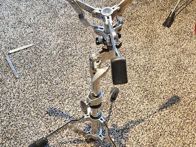 yamaha snare drum stand