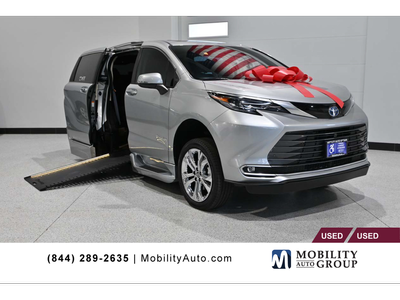 2024 Toyota Sienna Platinum 7-Passenger