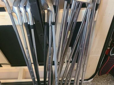 golf sand or pitch wedges