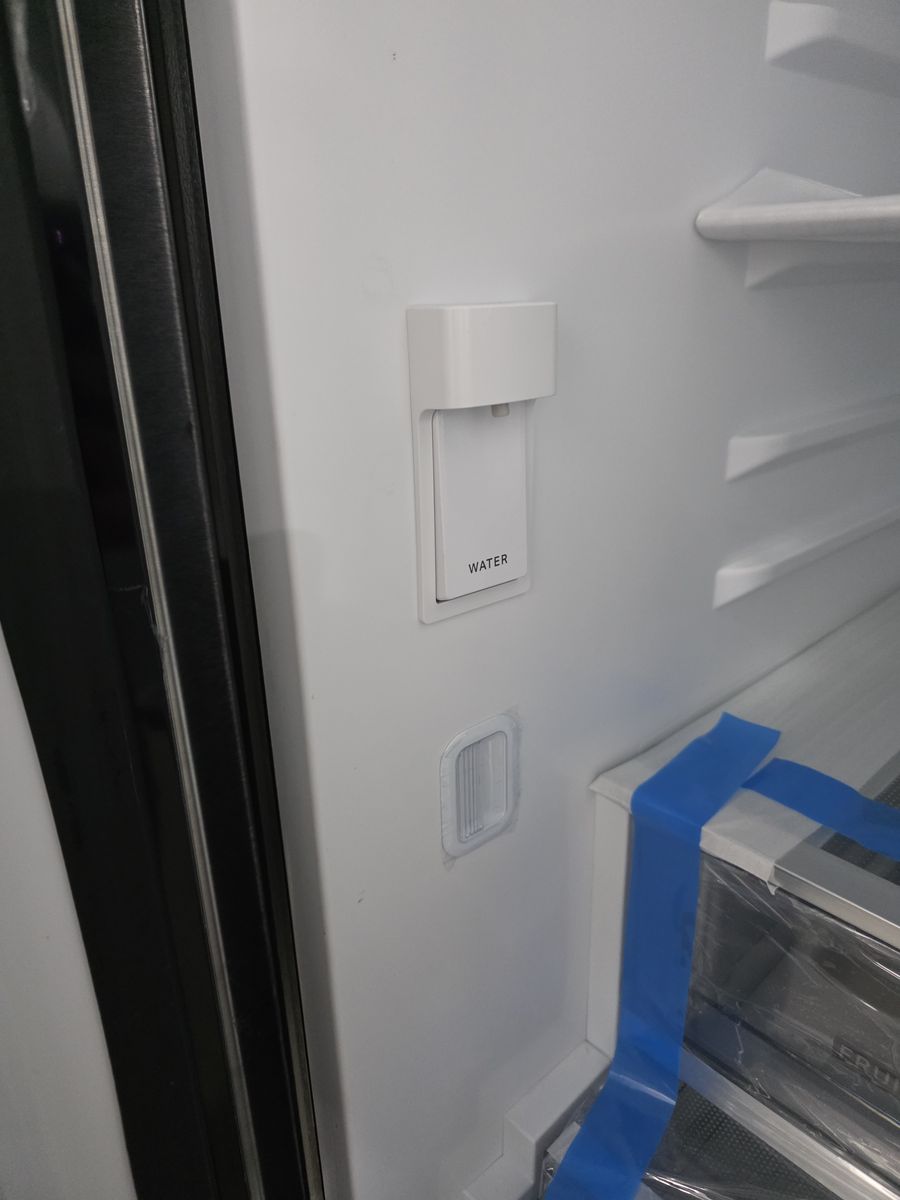 Main image 6