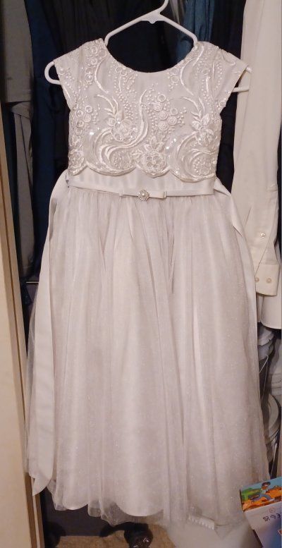 girls size 8 white dress