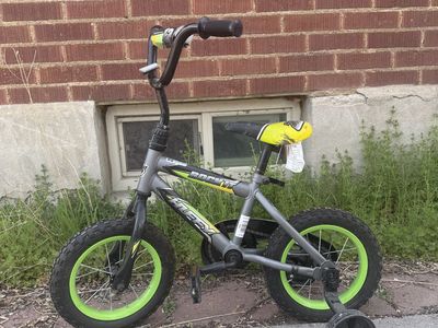 Huffy 12 Inch Bike With Training Wheels