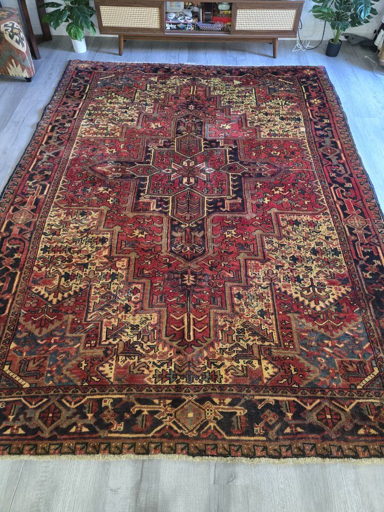 Vintage Persian Heriz, Handknotted Wool Rug, ~7x10