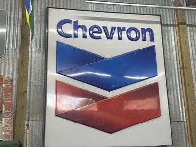 Chevron Sign and CarWash sign