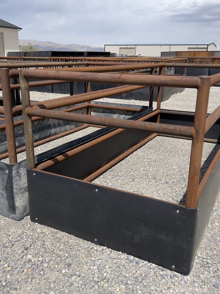 Box Feeder 4'x10' 18" Belting