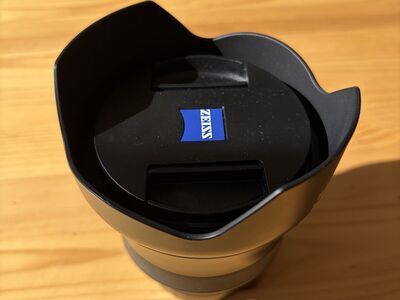 Zeiss Distagon 2.8/18mm lens for Sony E mount