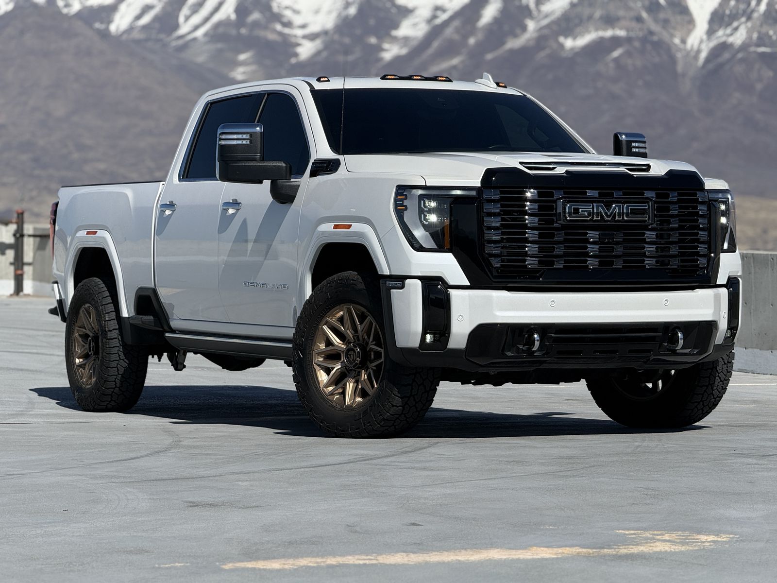 2025 GMC Sierra 3500HD Denali Ultimate