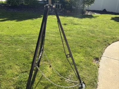 Adjustable Locking Fifth Wheel Stabilizer