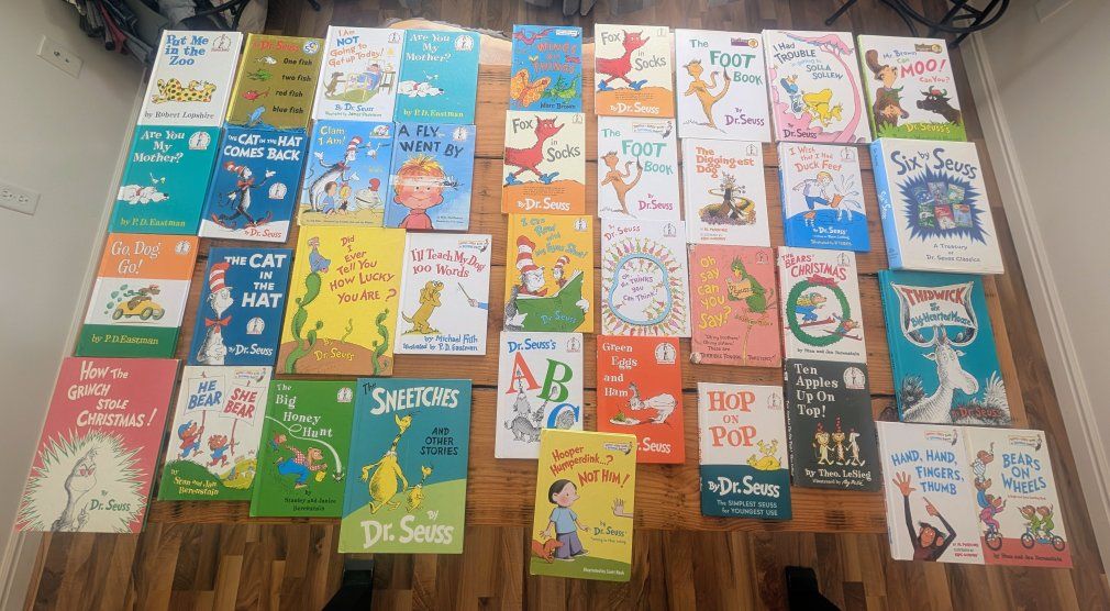Dr Suess Books -lot of 37 books