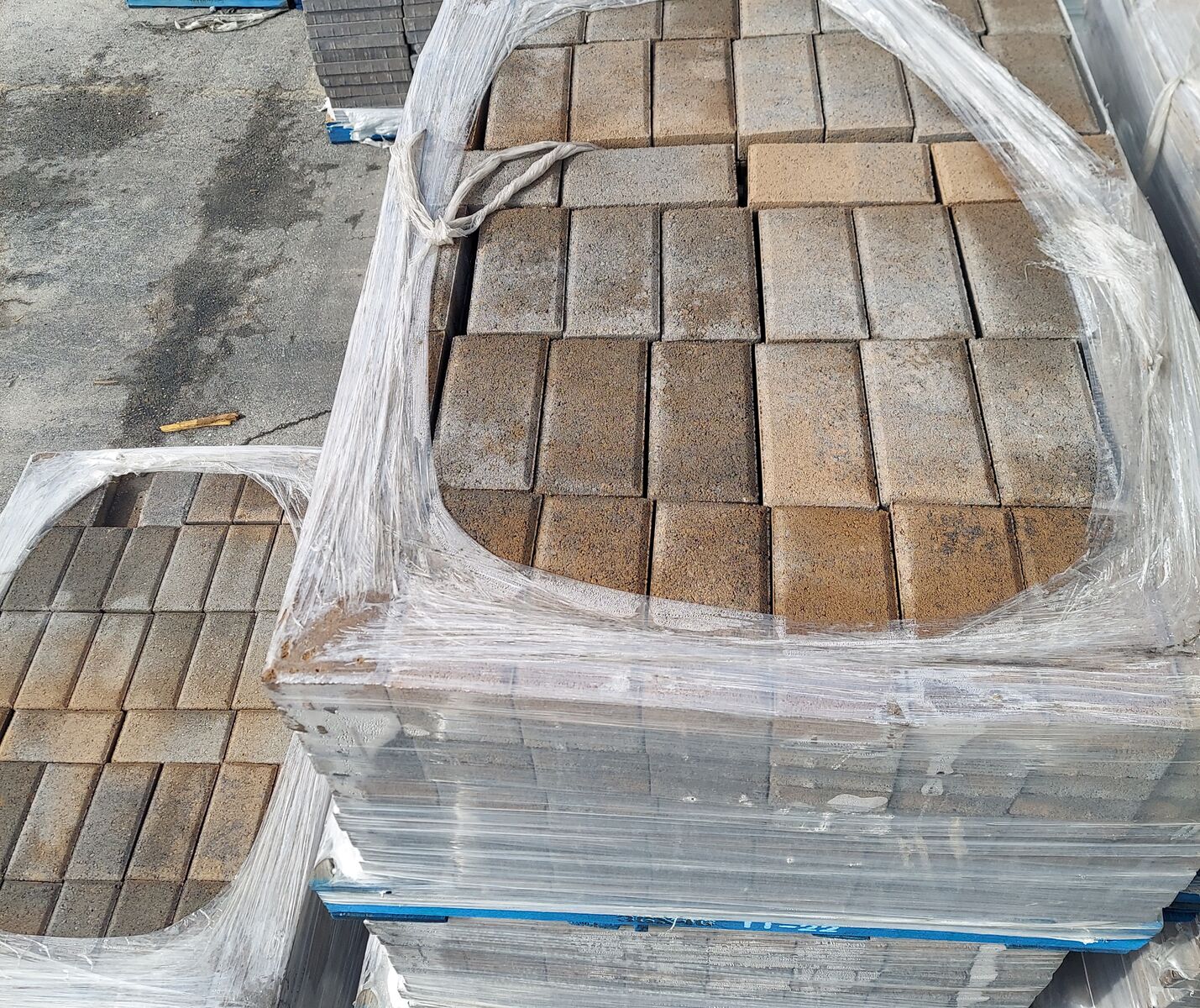 GOLD COAST HOLLAND PAVERS