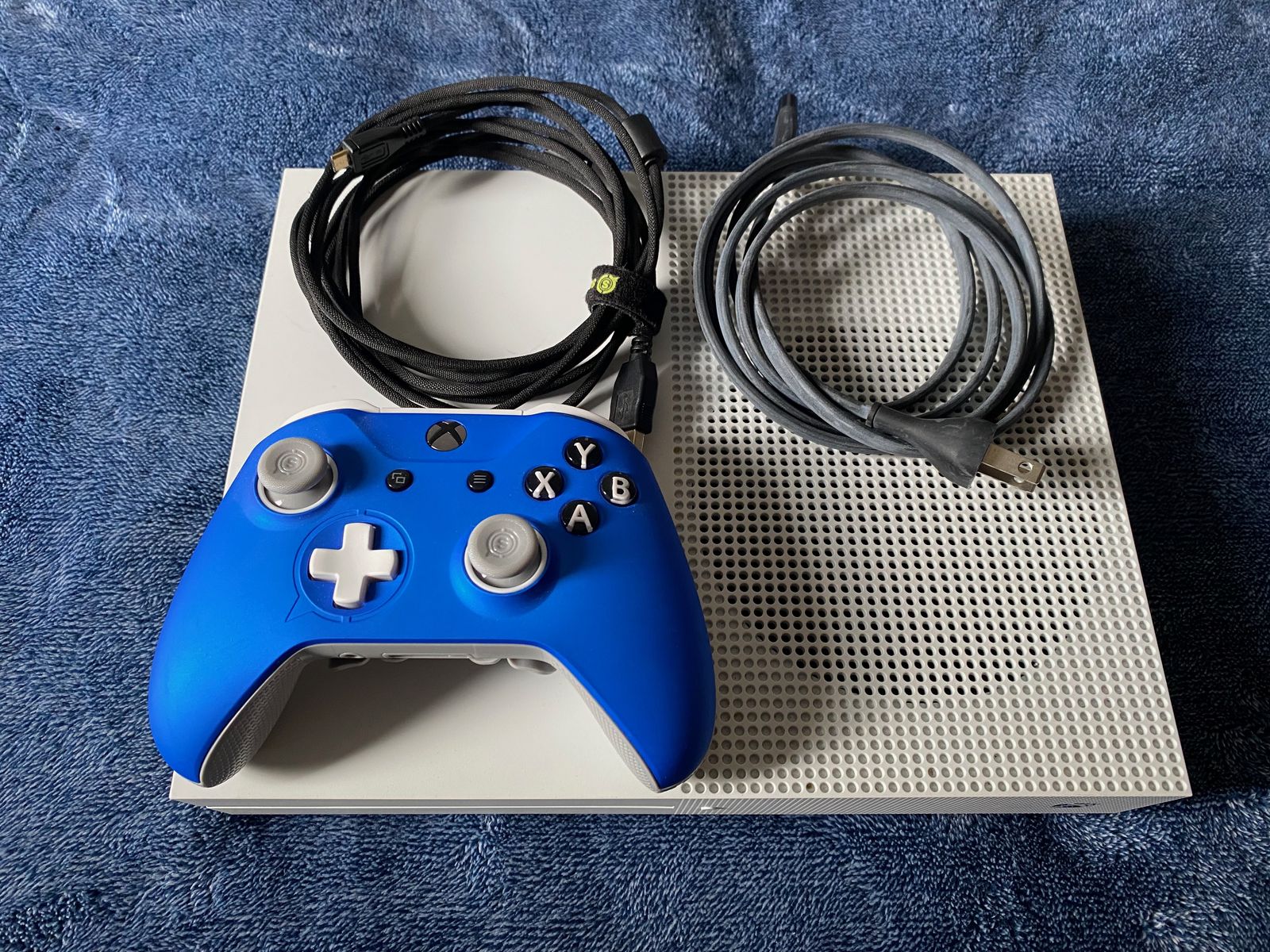 Microsoft Xbox One S Console with New Blue SCUF Prestige Controller and Cables
