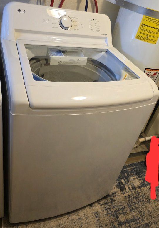 Washing Machine LG (almost new)
