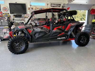 Polaris RZR XP 4 1000 EPS Side-by-Side UTV - Red/Black